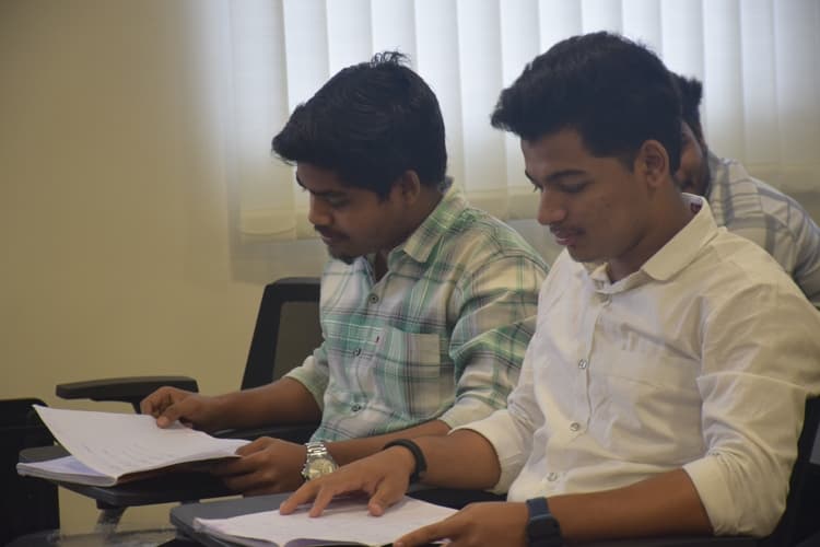 Rai Technology University Bangalore Classrooms photo 22